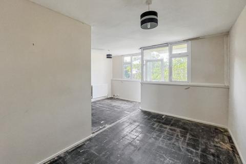 undefined, 29 Cotmandene, Dorking, Surrey, RH4 2BT