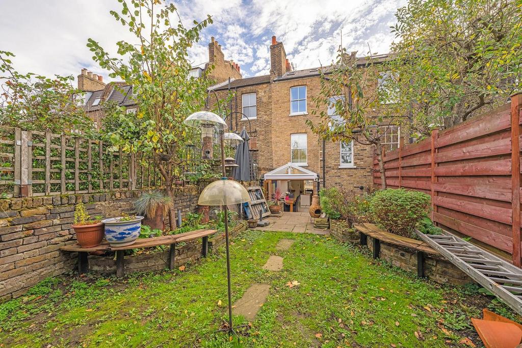Garden (2).JPG