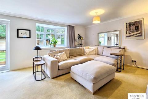 3 bedroom detached house for sale, Park Way, Etwall, Derby