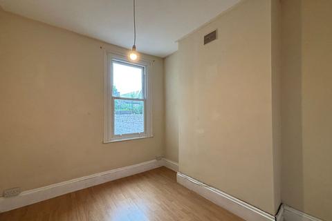 undefined, Ground Floor Flat, 52 Strahan Road, Bow, London, E3 5DB