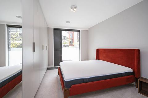 undefined, Compton Street, Clerkenwell, London, EC1V
