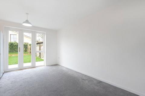 undefined, Tower Hill, Witney, Oxfordshire, OX28