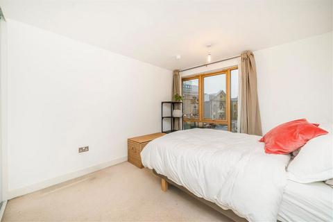 1 bedroom flat to rent, Old Bethnal Green Road, London E2