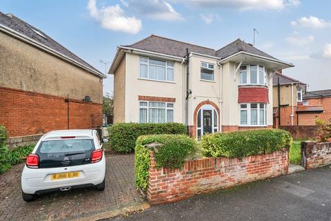 undefined, Waterhouse Lane, Shirley, Southampton, Hampshire, SO15