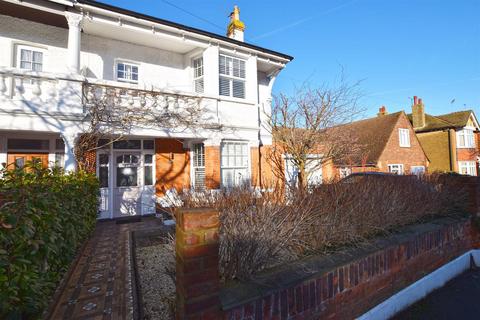 3 bedroom semi-detached house for sale, First Avenue, Gillingham