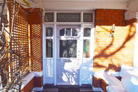 3 bedroom semi-detached house for sale, First Avenue, Gillingham
