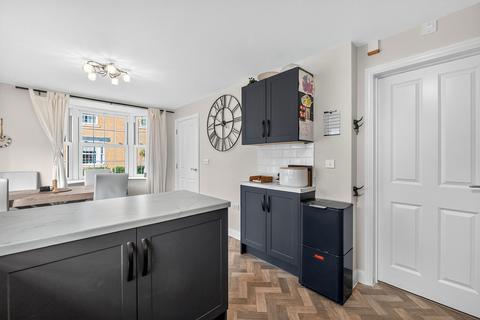4 bedroom semi-detached house for sale, Blackbird Close, Wixams - CHAIN FREE