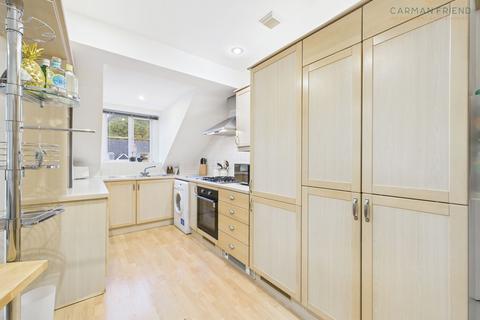 2 bedroom flat for sale, Wycliffe Court, Hoole, CH2