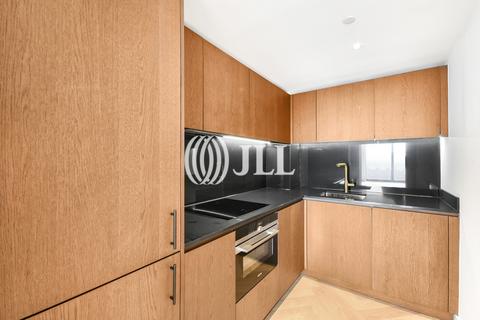 1 bedroom flat to rent, Landmark Pinancle, Marsh Wall E14