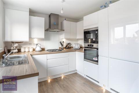 3 bedroom semi-detached house for sale, Ginnell Farm Avenue, Burnedge, Rochdale, OL16