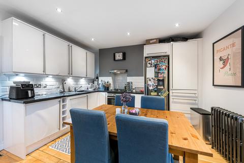 1 bedroom flat to rent, Balham Hill, London SW12