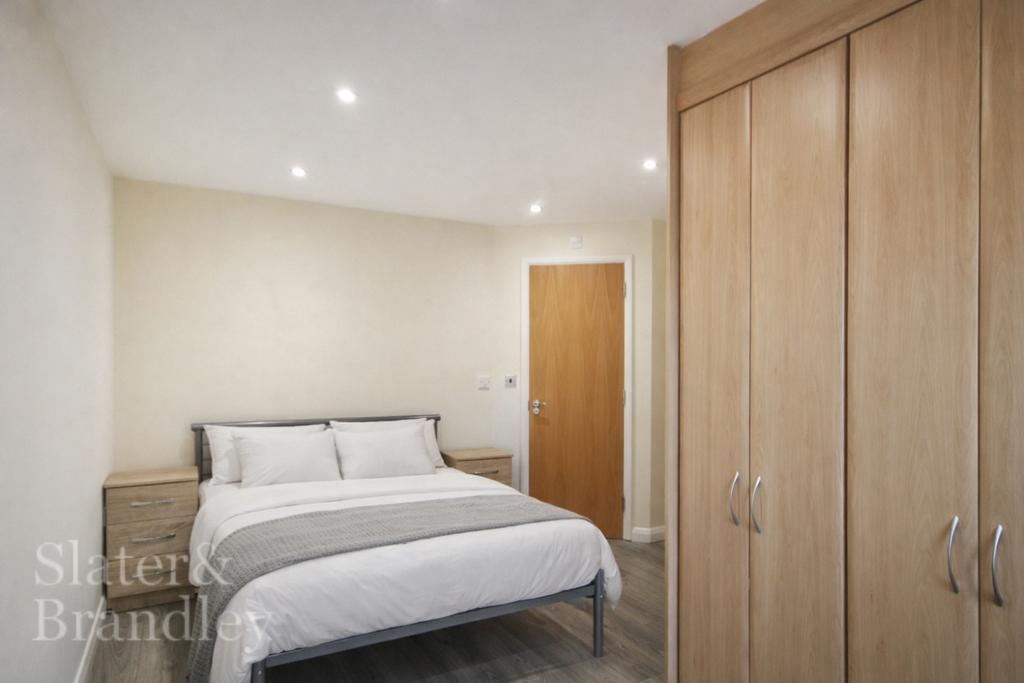 Bedroom 1.1