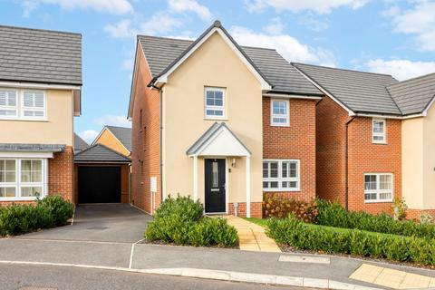 4 bedroom detached house for sale, Brassey Way, Henlow SG16
