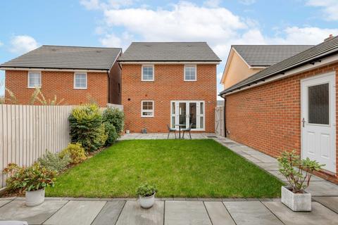 4 bedroom detached house for sale, Brassey Way, Henlow SG16