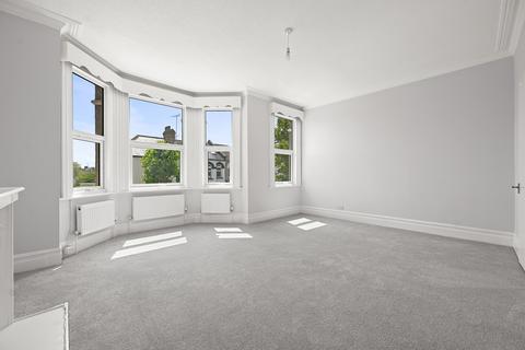 2 bedroom flat for sale, Olive Road, London NW2
