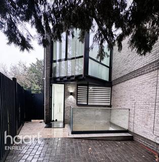 undefined, Shanti Close, ENFIELD