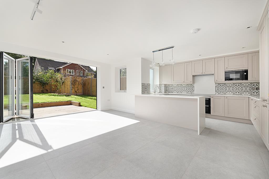 No.1-Kennel Close-Sept25-8340.jpg