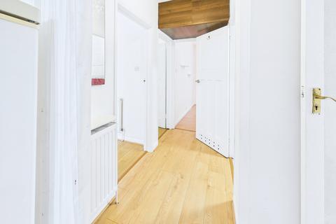 2 bedroom maisonette to rent, Elmgrove Road, Harrow, HA1