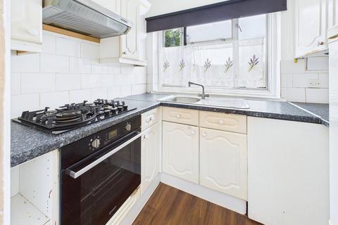 2 bedroom maisonette to rent, Elmgrove Road, Harrow, HA1