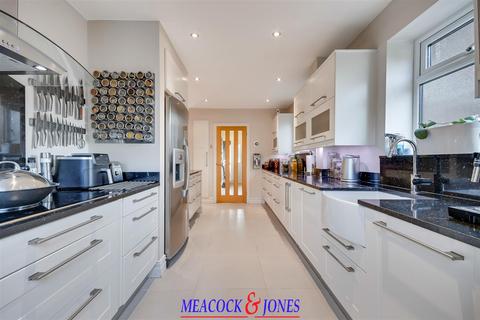 undefined, Hunter Avenue, Shenfield
