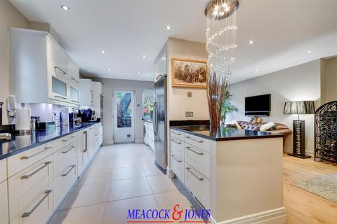undefined, Hunter Avenue, Shenfield
