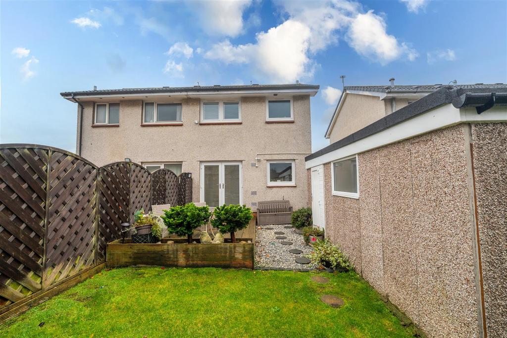 External.rear.2.jpg