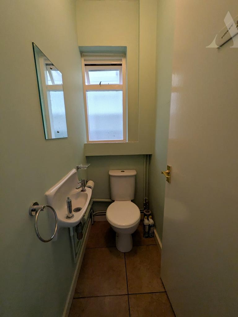 Pxl 20251112 141958598