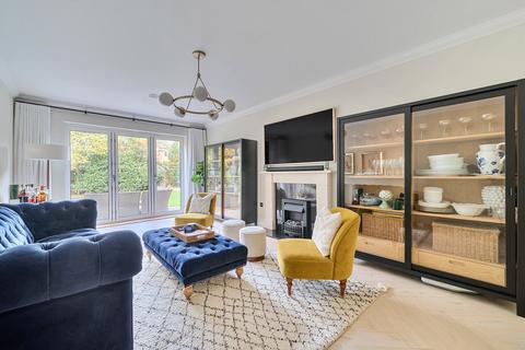 undefined, Dartnell Avenue, West Byfleet, KT14