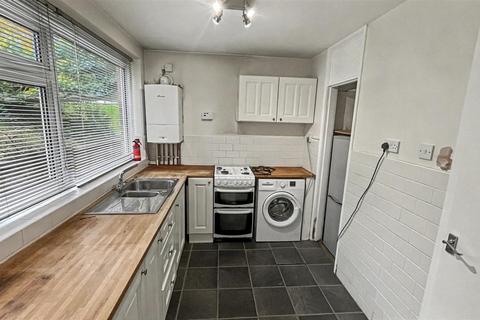 undefined, Salisbury Close, Birmingham B13
