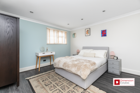 4 bedroom maisonette to rent, Mildenhall Road, Lower Clapton, Hackney, E5
