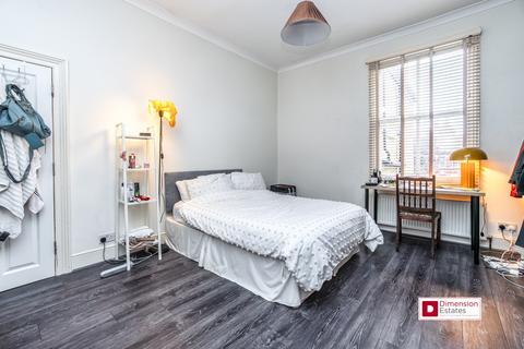 4 bedroom maisonette to rent, Mildenhall Road, Lower Clapton, Hackney, E5