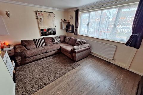 undefined, York Close, Barton-Le-Clay, MK45 4QB