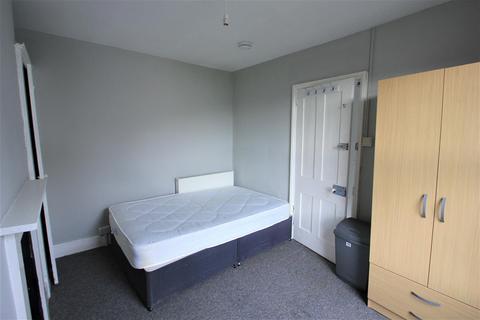 4 bedroom house share to rent, Inverness Road, Brighton