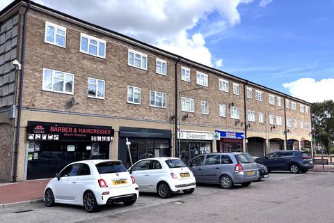 undefined, 1-8,10,12,14,16 & 17 Defoe Parade, Essex, RM16 4QR