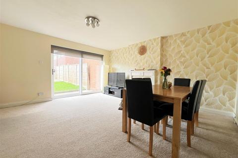 3 bedroom end of terrace house for sale, Woodgreen Walk, Leicester, LE4