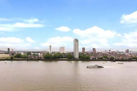 1 bedroom flat for sale, Orion Point, Crews Street, Canary Wharf, E14