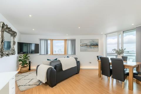 1 bedroom apartment for sale, Orion Point, Crews Street, Canary Wharf, E14
