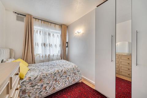 3 bedroom flat for sale, Alexandra Avenue, Harrow, HA2