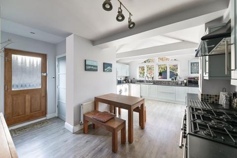 undefined, Commonfield road, Banstead
