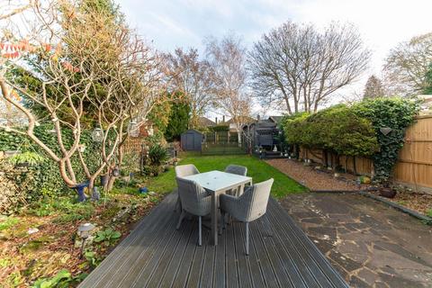 undefined, Commonfield road, Banstead