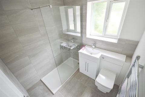 3 bedroom semi-detached house to rent, Handsworth Road, Darnall, S9