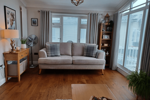 2 bedroom lodge for sale, Two Bed Willerby Delamere Poulton Plaiz Leisure Park, Poulton-le-Fylde FY6