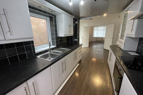 2 bedroom terraced house for sale, Torrisholme Road, Liverpool, Merseyside, L9 6AT