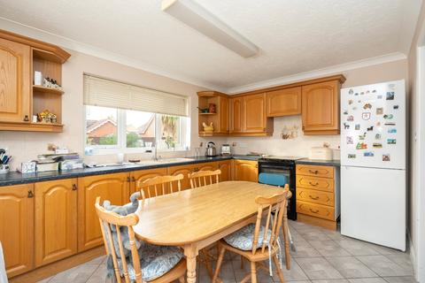 3 bedroom detached bungalow for sale, Huntsman Close, Fishtoft, Boston, PE21