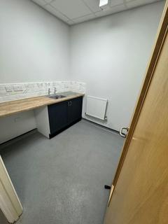Warehouse to rent, Vesty Rd Bootle L30 1NY