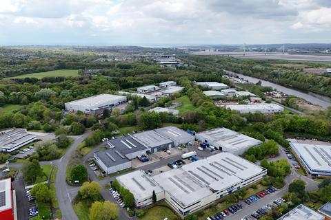 Warehouse to rent, Christleton Ct Runcorn WA7 1ST