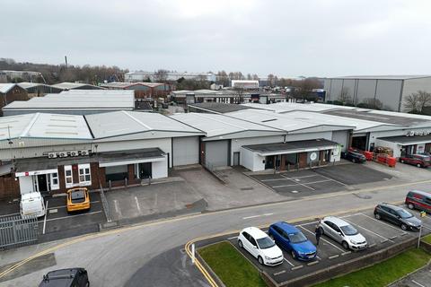 Warehouse to rent, Salisbury Rd Haydock WA11 9XG