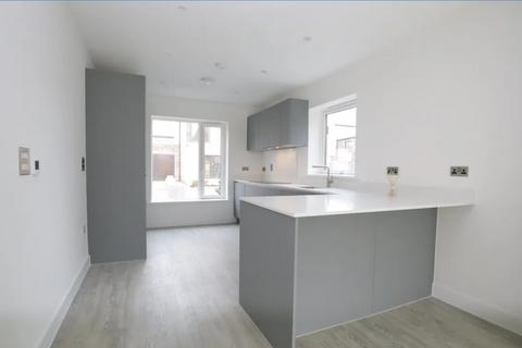 3 bedroom detached house to rent, Green Lane, Cambridge CB5