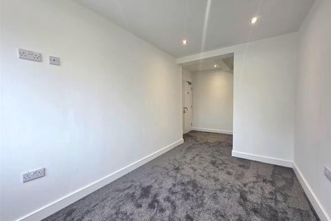 undefined, Lime Tree Avenue, Kiveton Park, S26 5NY