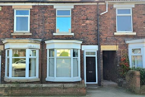 2 bedroom terraced house to rent, Meadowhall Road, Rotherham, S61 2JW